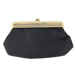 VINTAGE BLACK VELVET KISS LOCK FRAME PURSE WITH GOLD CUTOUT DESIGN 7"x4"